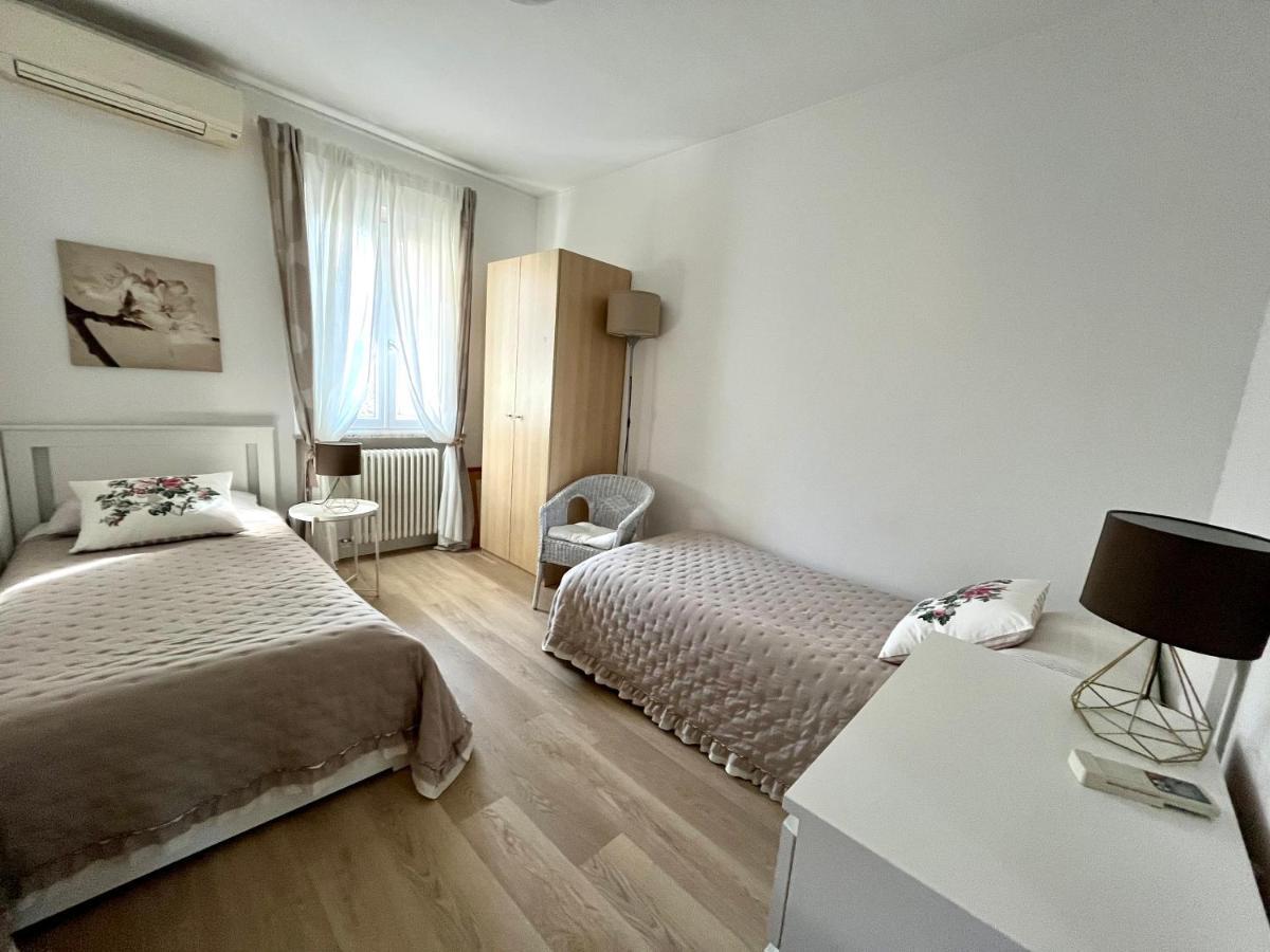 Family Apartment 2 시르미오네 외부 사진